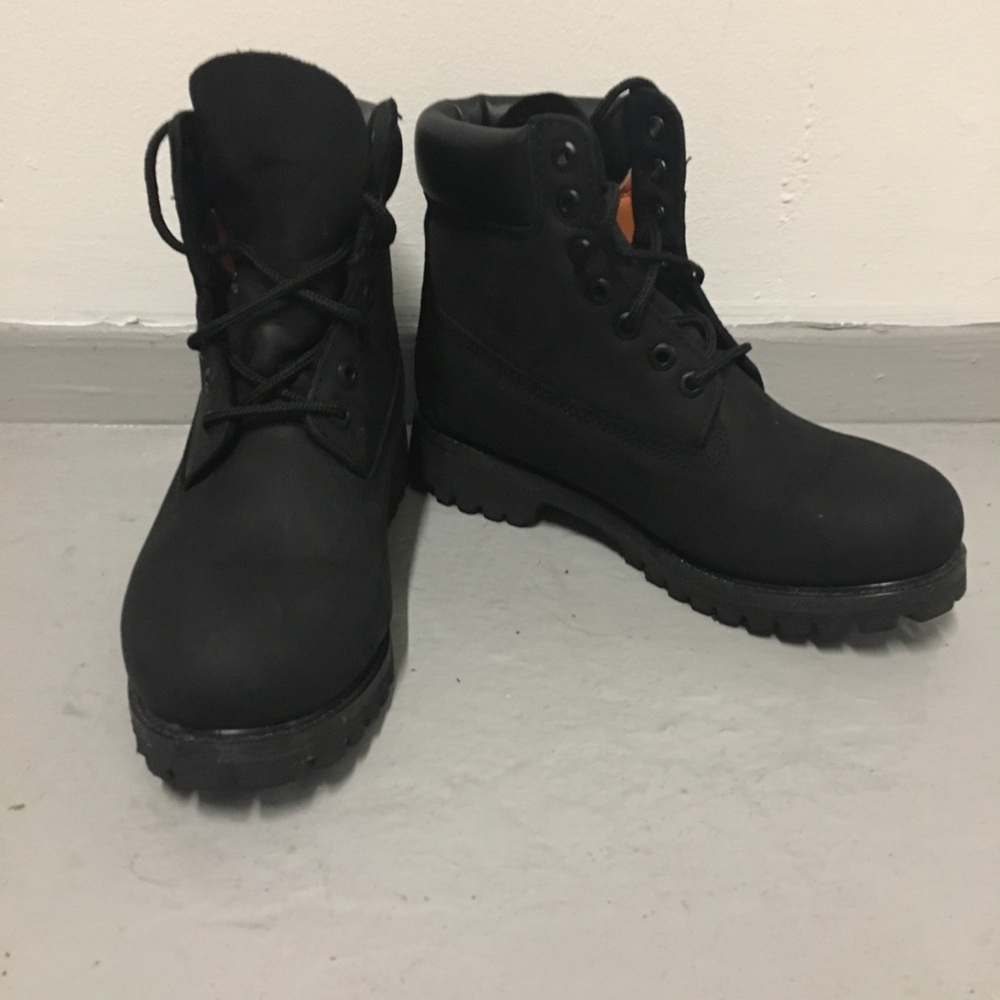 BLACK TIMBERLAND 9W/7M/40EU